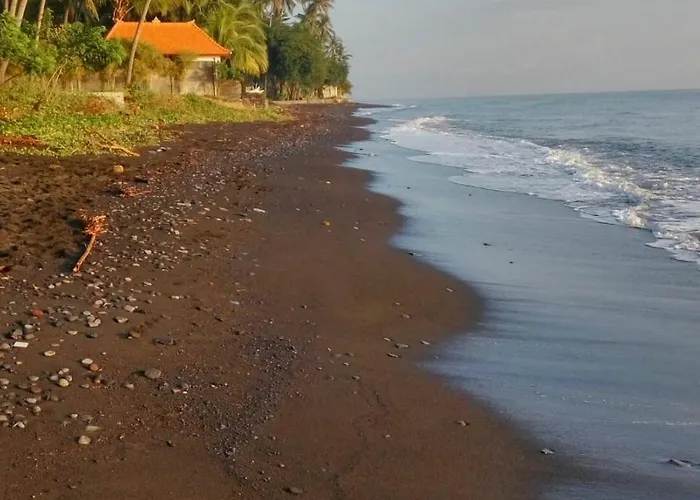 Damgan Villa *