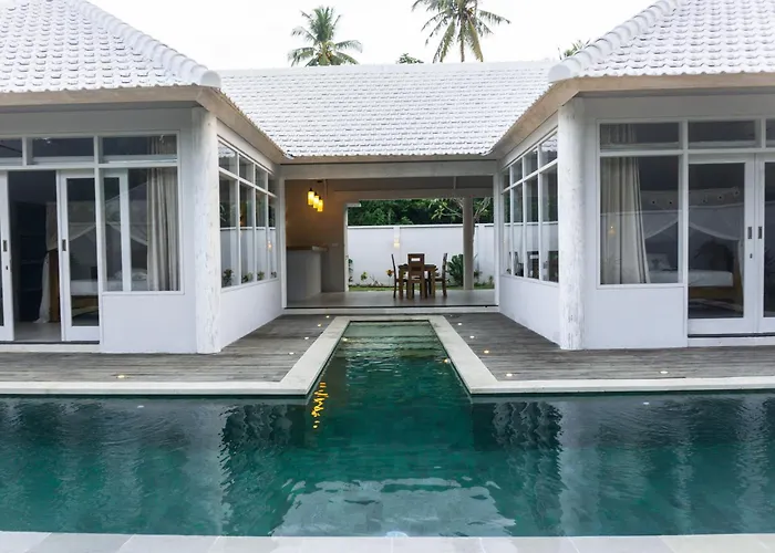 Damgan Villa